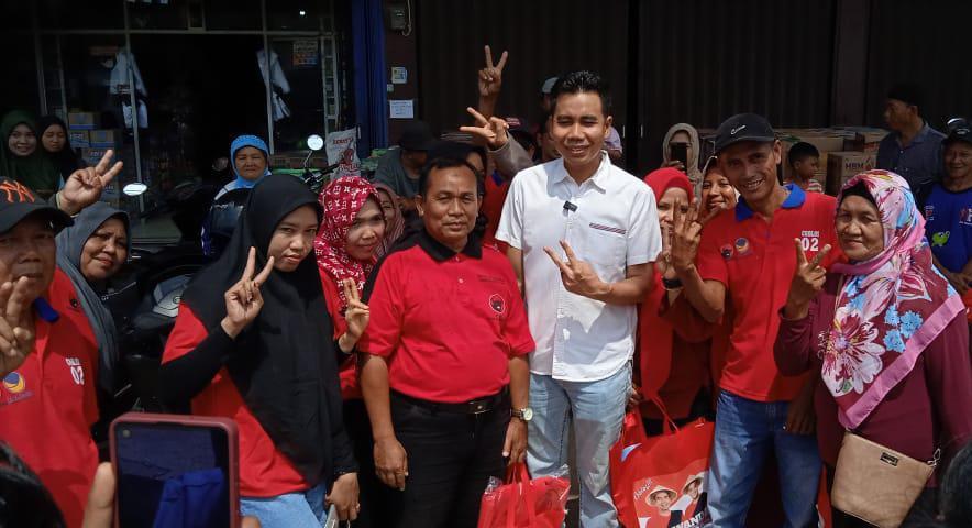 Dukungan untuk Zuwanda-Sawaluddin di Pilbup Muaro Jambi Menguat, Emak-Emak Apresiasi Kesederhanaan