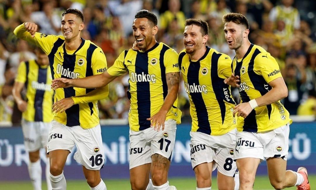Fenerbahce-vs-Lille-di-Kualifikais-Lig-Champions.jpg