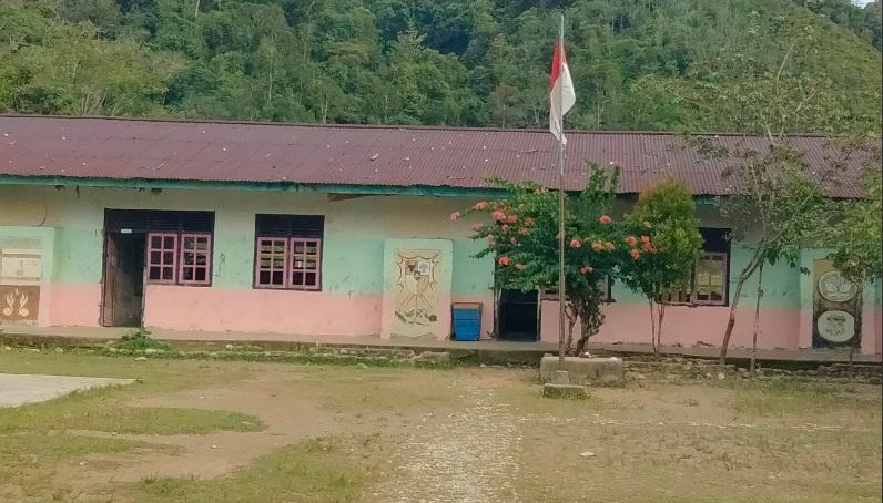 Gedung SDN 150 Batang Asai Sarolangun Memprihatinkan, Warga Minta Perbaikan dari Pemerintah