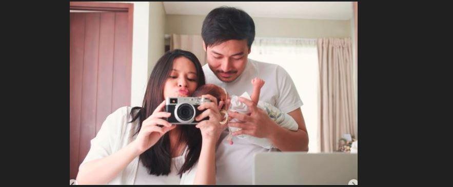 Hanggini-Umumkan-Kelahiran-Anak-Pertama-Setelah-Sebulan-Dirahasiakan.jpg