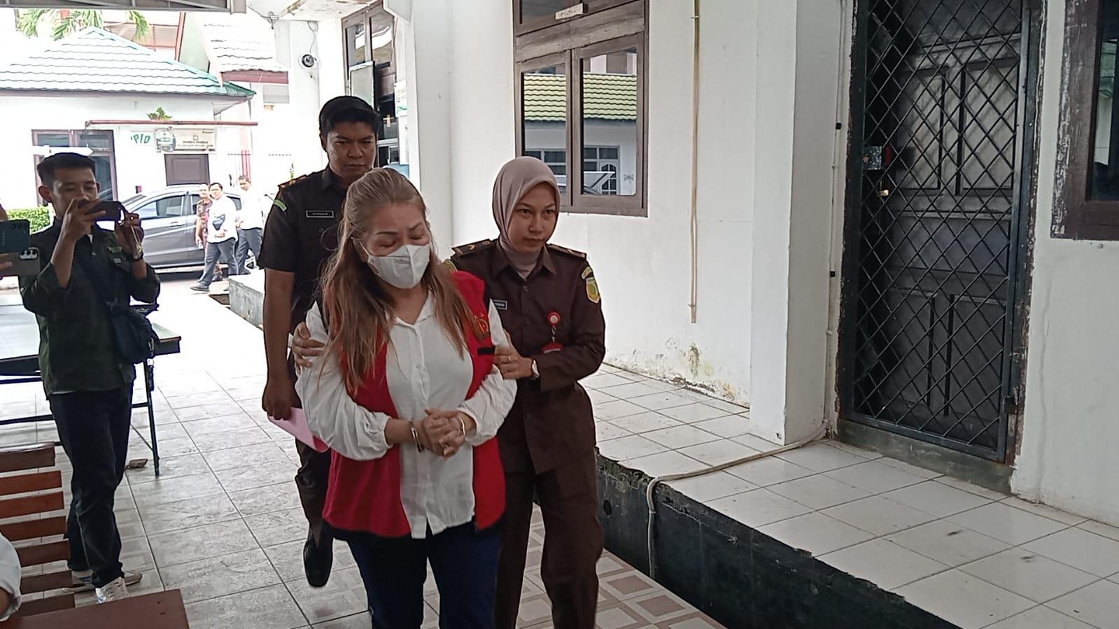 Breaking News Helen Dkk Tersangka Jaringan Narkoba Jambi dan TPPU Dilimpahkan ke Jaksa
