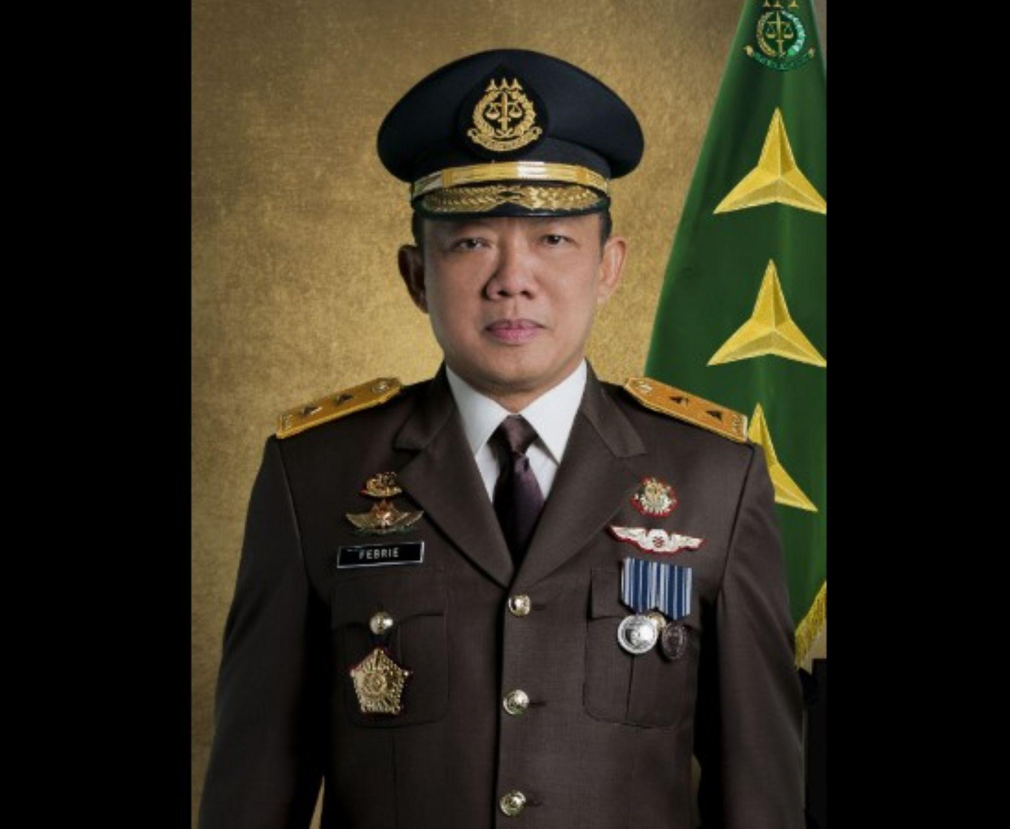 Profil dan Biodata Febrie Adriansyah, Jampidsus Alumni Universitas Jambi Kini Disorot - Tribunjambi.com