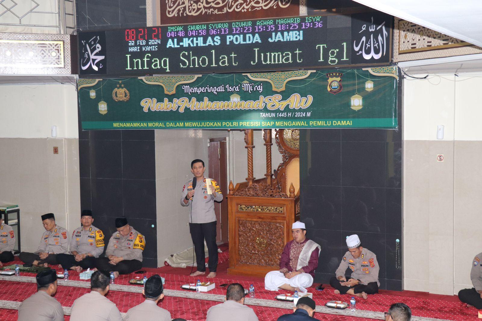 Kapolda Jambi dan Wakapolda Hadir Pada Peringatan Isra Miraj, Ini Pesannya