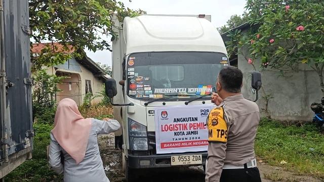 KPU-Kota-Jambi-Distribusikan-Logistik-untuk-7-Kecamatan.jpg