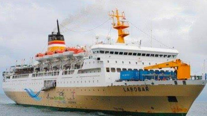 Kapal-Pelni-KM-Labobar.jpg