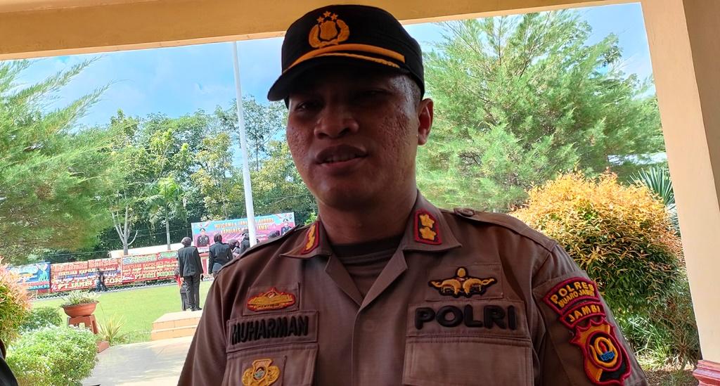 Kapolres-Muaro-Jambi-AKBP-Muharman-Arta.jpg