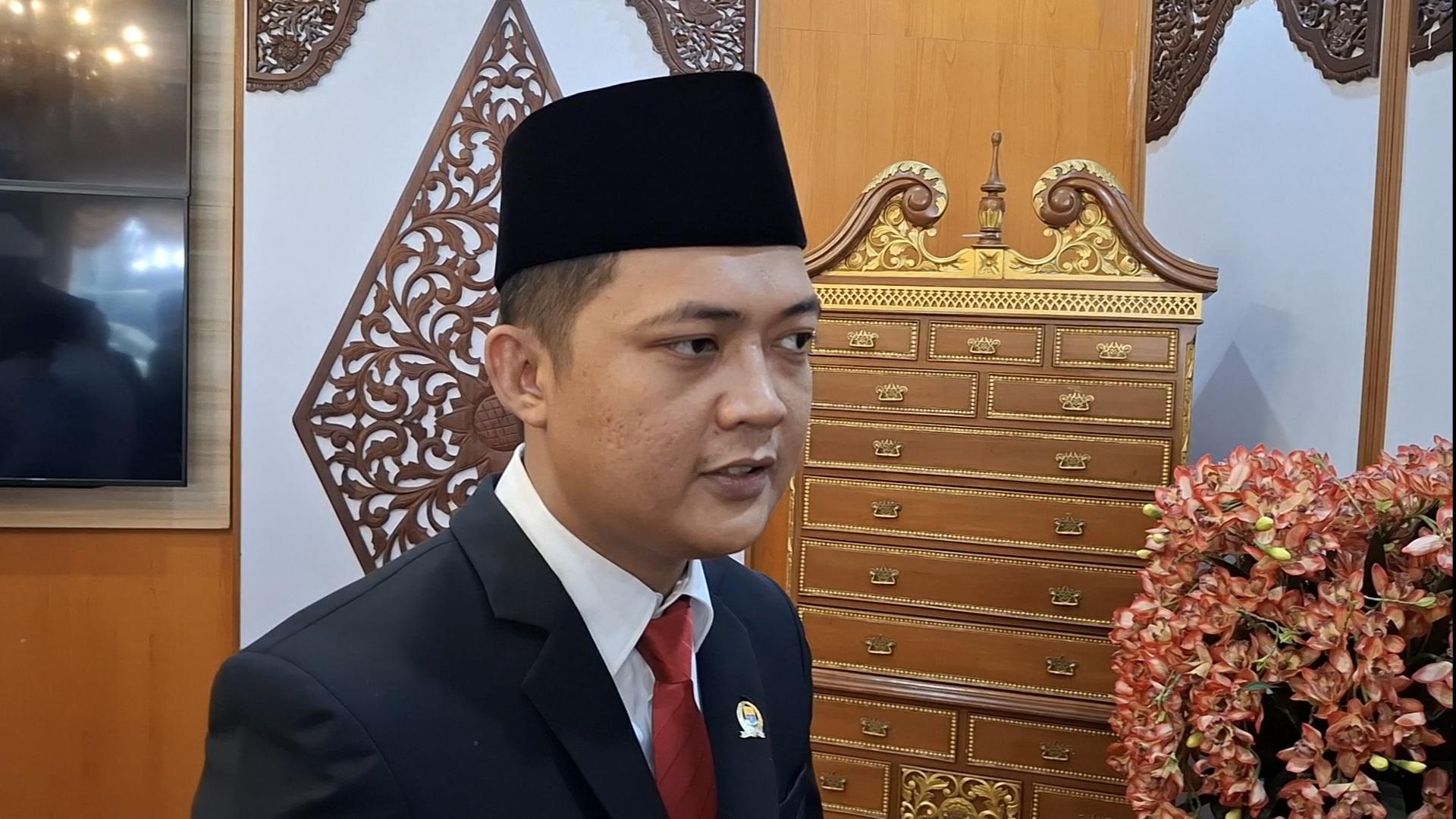 Ketua-DPRD-Provinsi-Jambi-M-Hafiz-mengajak-seluruh-masyarakat.jpg