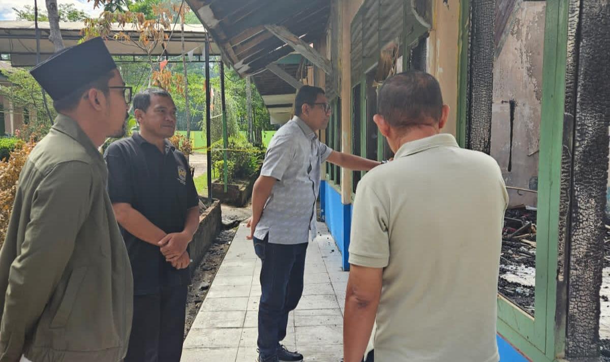 DPRD Kota Jambi Desak Pemkot Percepat Perbaikan SMPN 20 yang Terbakar