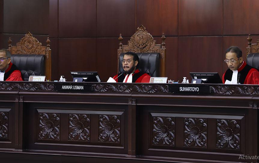 Disenting Opinion dari Putusan MK Soal Batas Usia Capres dan Cawapres