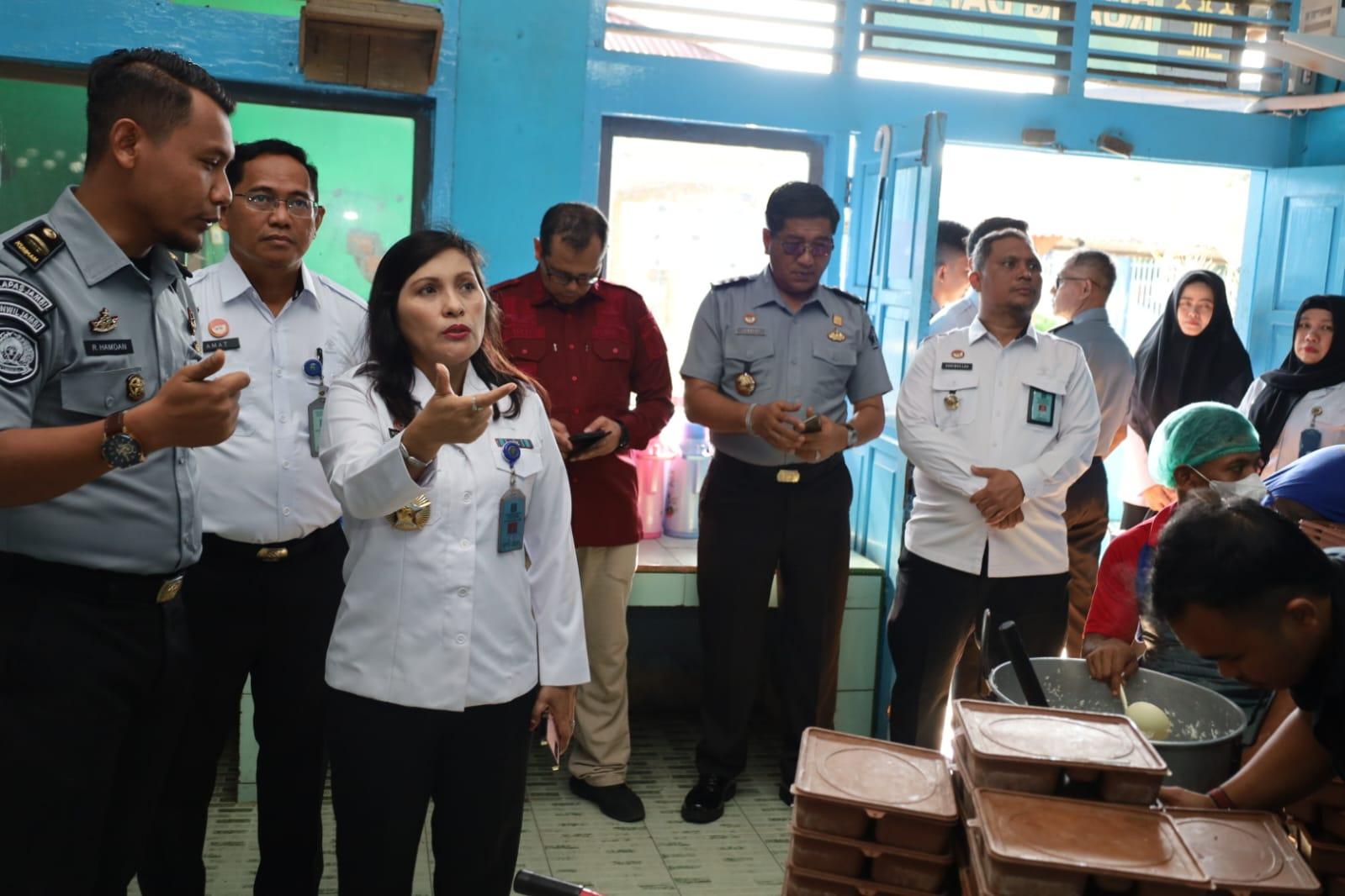 Plt Kakanwil Kemenkumham Kortini Promosikan Pendekatan Kemanusiaan di Lapas IIA Jambi