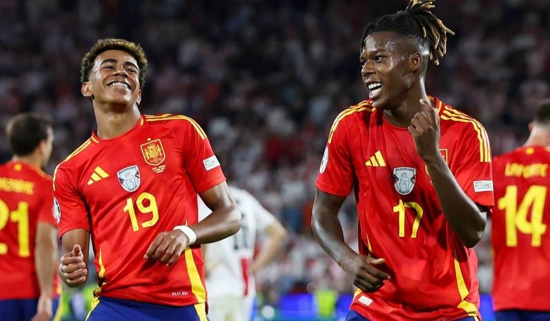 Pedri Mendesak Barcelona untuk Merekrut Rekan Setimnya di Spanyol, Nico Williams