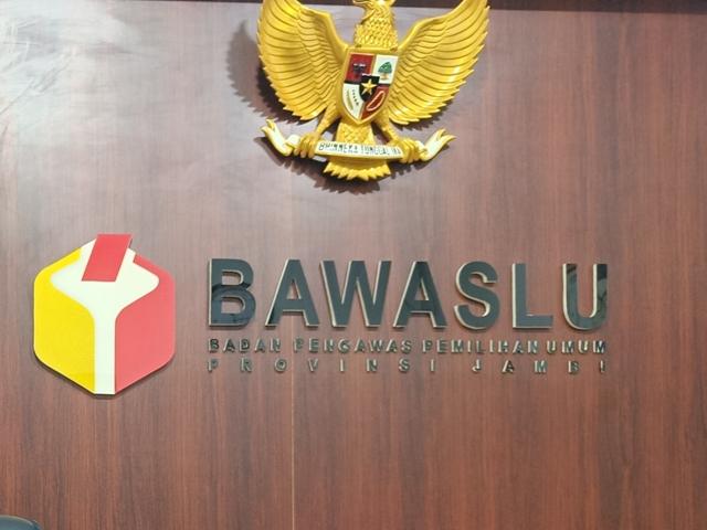 Logo-Bawaslu-Provinsi-Jambif.jpg