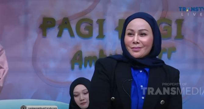 Dituding Hal yang Negatif, Mak Vera: Kita Ketemu aja