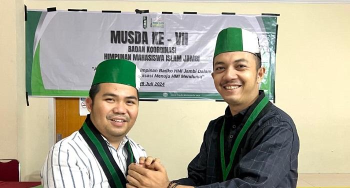 Ozi-Saifirman-resmi-nakhodai-Himpunan-mahasiswa-Islam-HMI.jpg