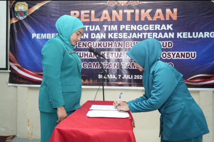 Ririn Novianty Lantik Ketua TP PKK, Bunda PAUD Taman Rajo - Tribunjambi.com