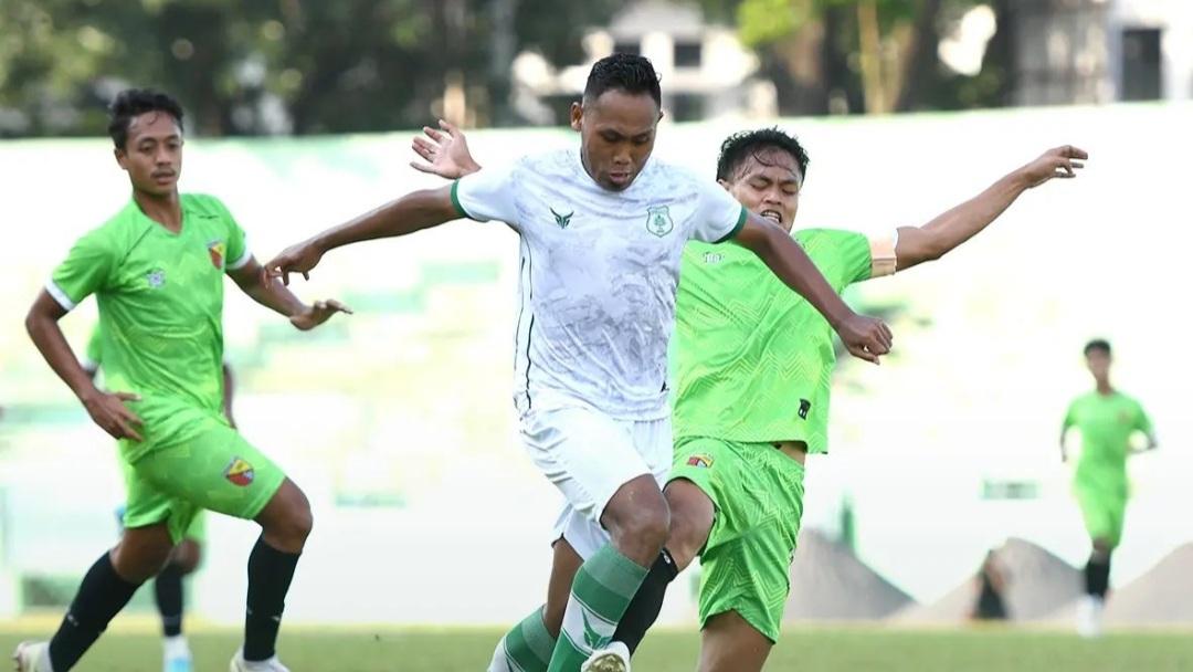 SKOR 2-0! Babak 1 PSMS Medan vs Persikab Bandung di Stadion Gajayana Malang Diungguli Ayam Kinantan
