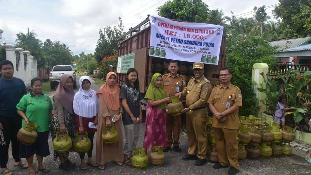 Kendalikan Inflasi Nataru 2025, Pemkab Sarolangun Gelar Operasi Pasar Murah Gas Elpiji 3 Kg