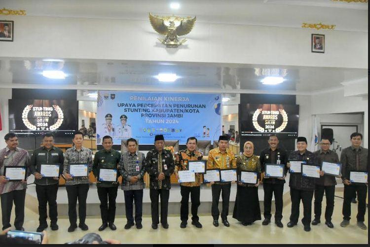 Pemkab Sarolangun Sabet Dua Penghargaan Percepatan Penurunan Stunting di Provinsi Jambi