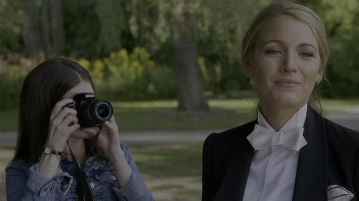 Penjelasan Ending A Simple Favor, Flashback Sebelum Lanjut Season 2