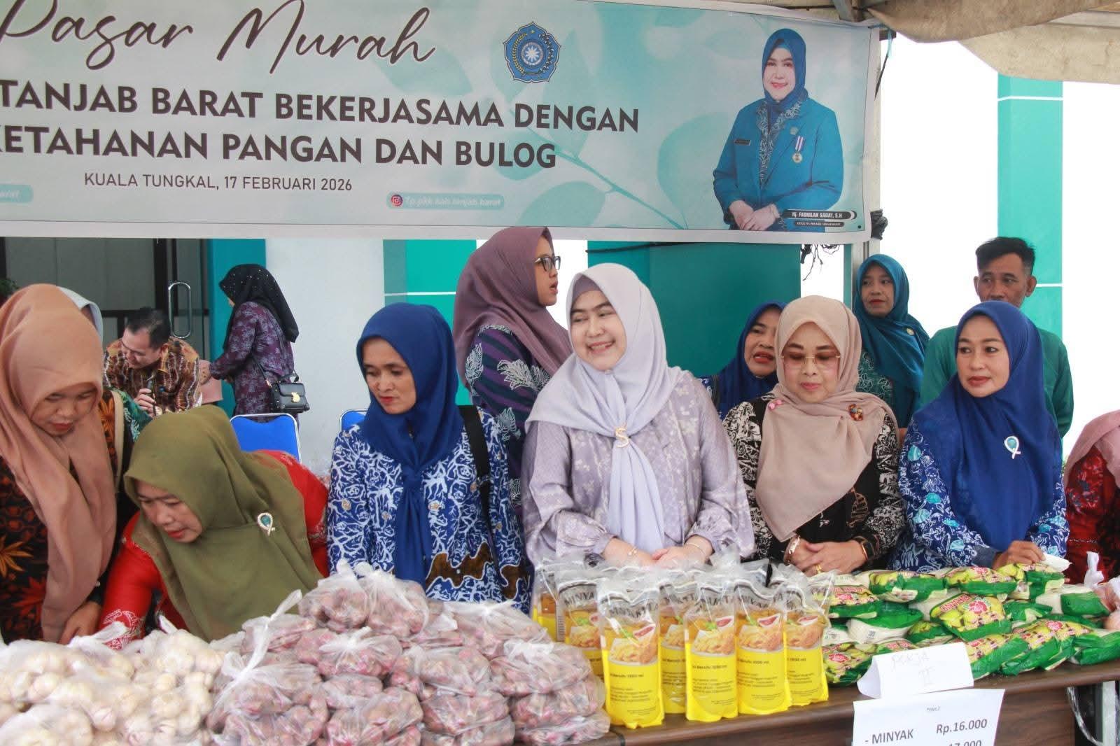 Perum-Bulog-Cabang-Kuala-Tungkal-Kabupaten-Tanjung-Jabung-Barat-memastikan.jpg