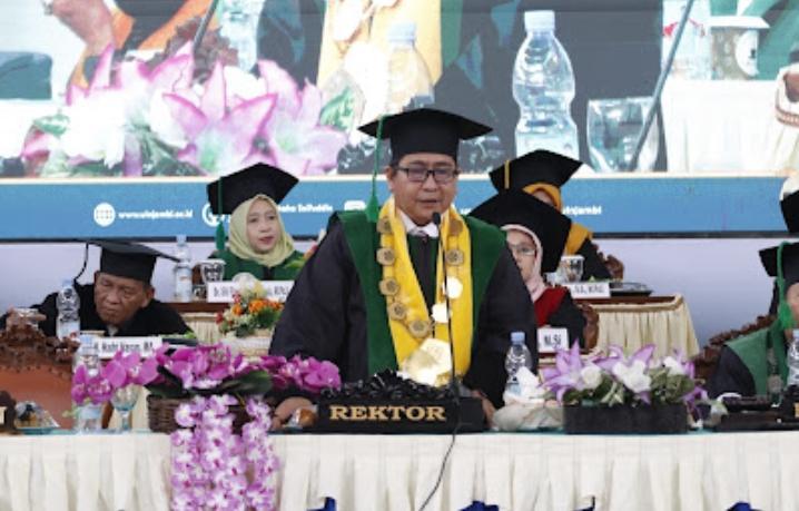 Plt-Rektor-UIN-STS-Jambi-Prof-Dr-H-Ahmad-Zainul-Hamdi-MAg.jpg