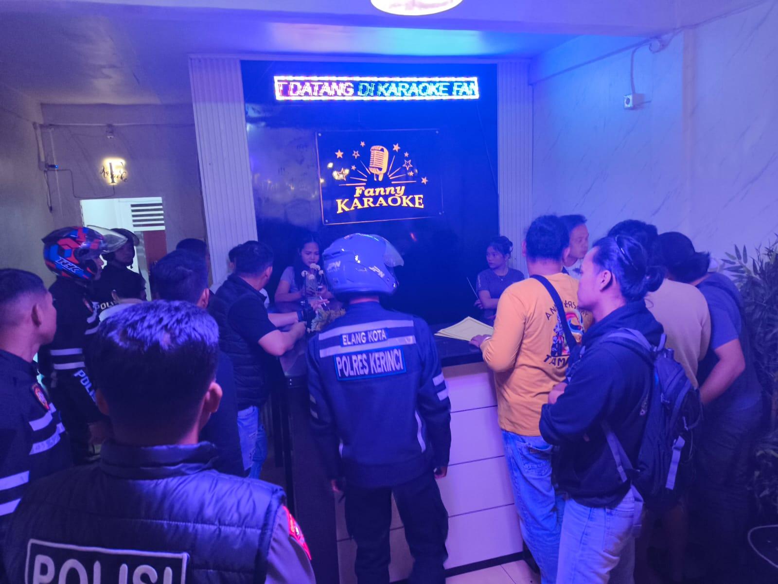 Banyak Keluhan, Polres Kerinci Razia Tempat Karoke, Temukan Minuman Keras