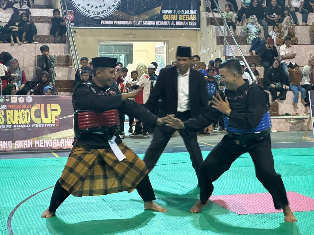 Ratusan-Atlet-Pencak-Silat-Dari-Berbagai-Daerah.jpg