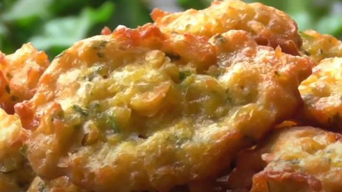 Resep Bakwan Jagung Renyah untuk Camilan Sore