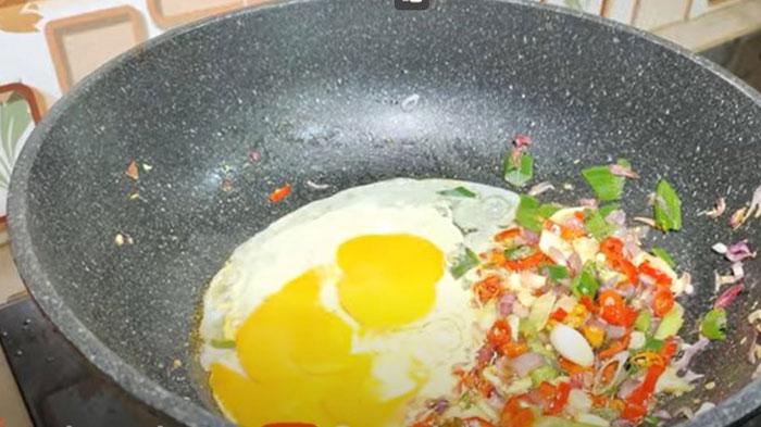 Resep-Nasi-Goreng-dengan-Bumbu-Iris.jpg