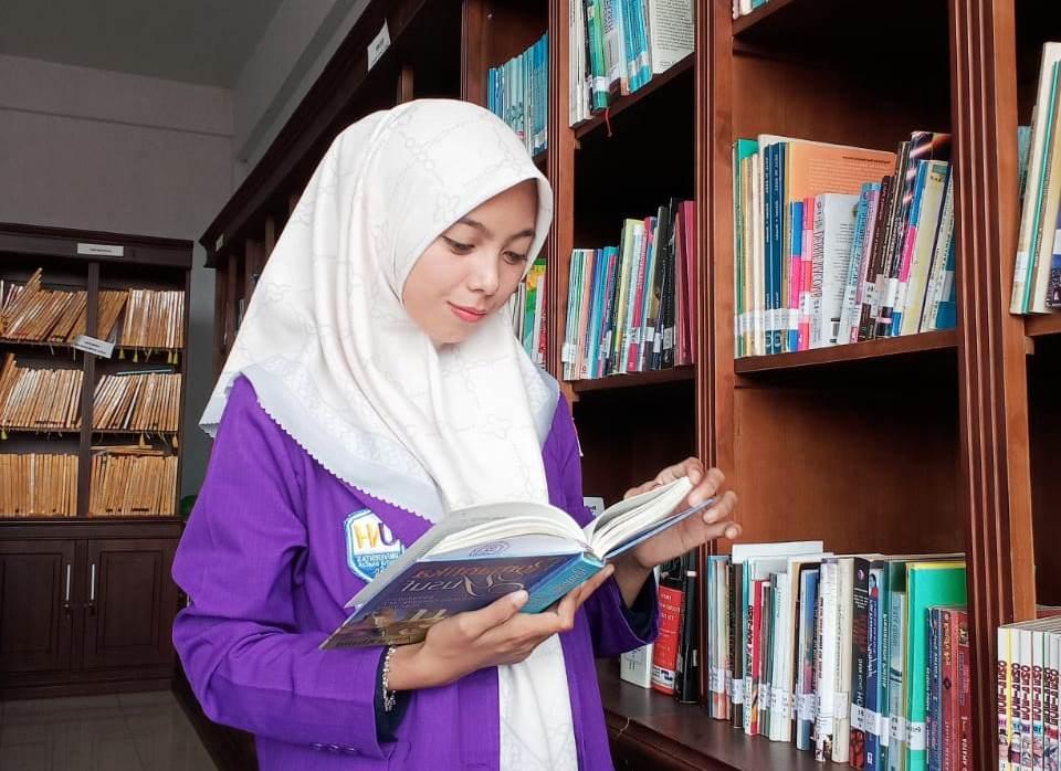 Sempat Ragu Membuka Usaha, Riskamelisyah Berhasil Biayai Kuliah Sampai Akhir