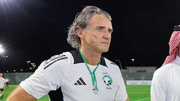 Roberto-Mancini-di-timnas-Arab-Saudi-16102024.jpg