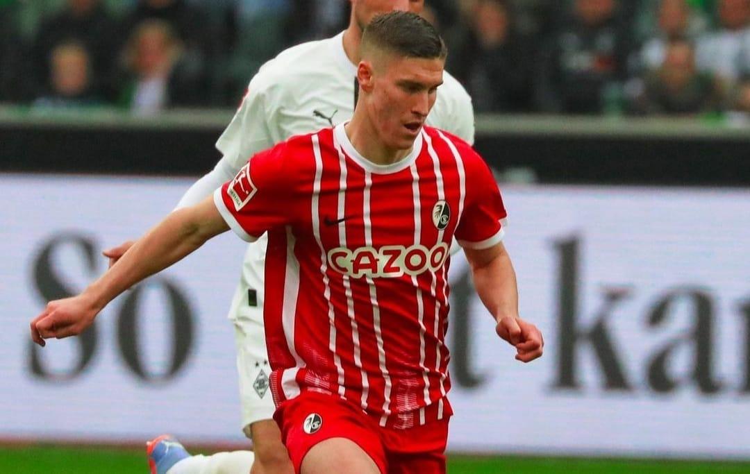 AS Roma Berminat dengan Playmaker Produktif Freiburg Rolland Sallai