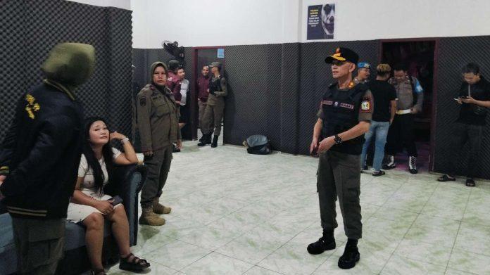 Kerap Dapat Laporan Tindak Asusila, Satpol PP Sarolangun Sisir Tempat Hiburan Malam dan Kos-kosan