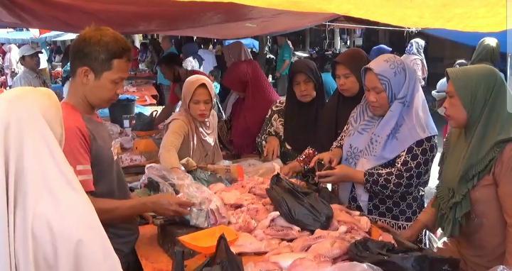 Harga Sembako di Sengeti Merangkak Naik, Harga Daging Ayam Rp 35 Ribu Per Kg