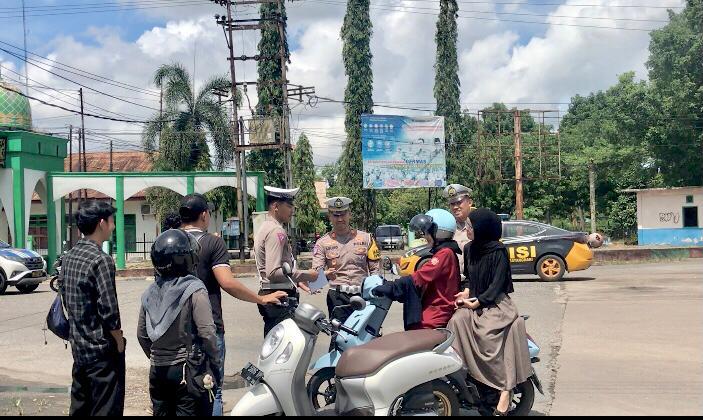 Sekitar-50-kendaraan-terjaring-pelanggaran-pada-hari-pertama-Operasi-Zebra.jpg