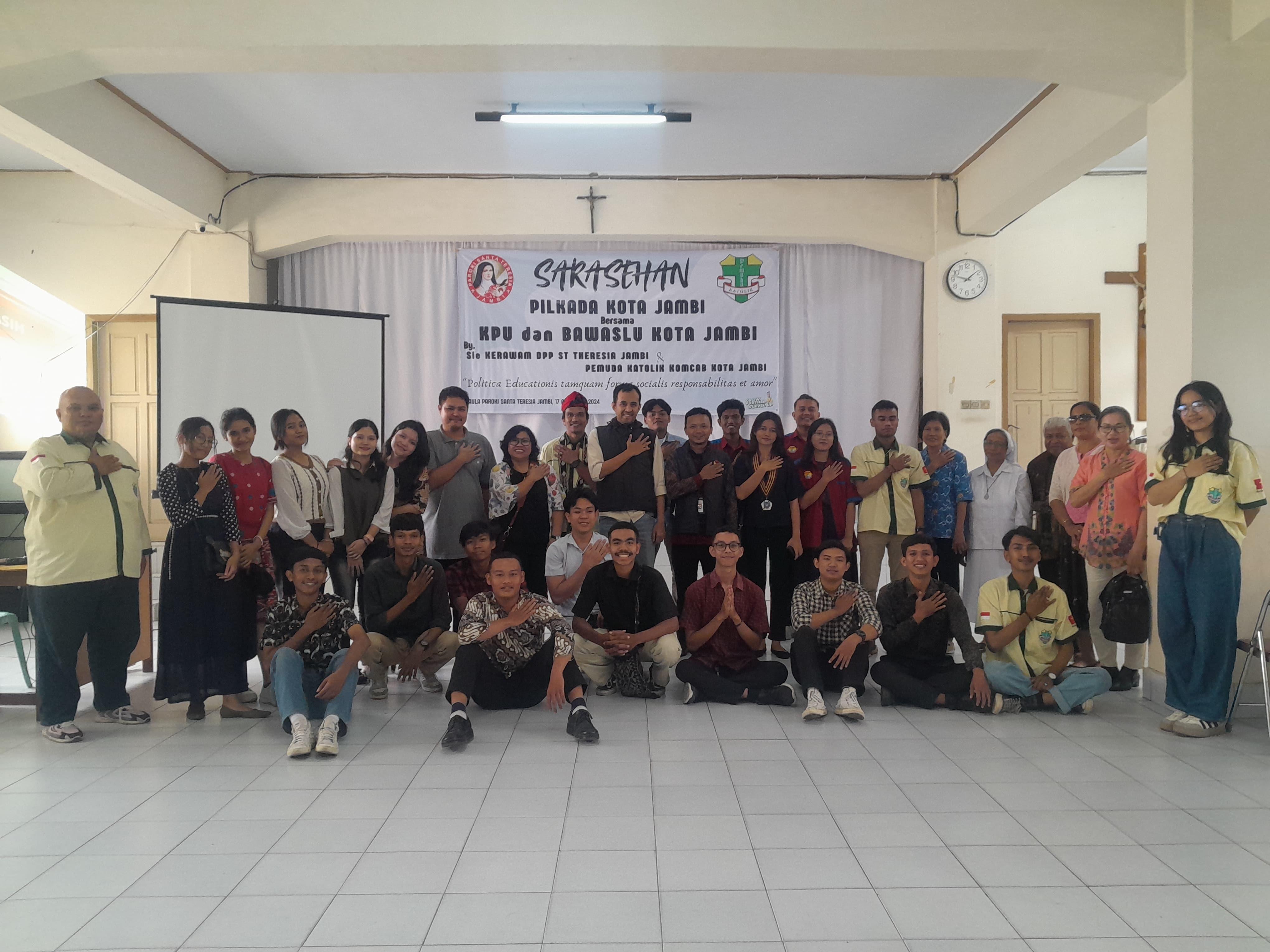 Seksi-Kerawam-DPP-Santa-Teresia-dan-Pemuda-Katolik-Komcab-Kota-Jambi-Gelar-Pendidikan-Politik.jpg