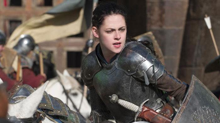 Sinopsis Snow White and the Huntsman, Tayang 1 Juni 2024 di Bioskop Trans TV