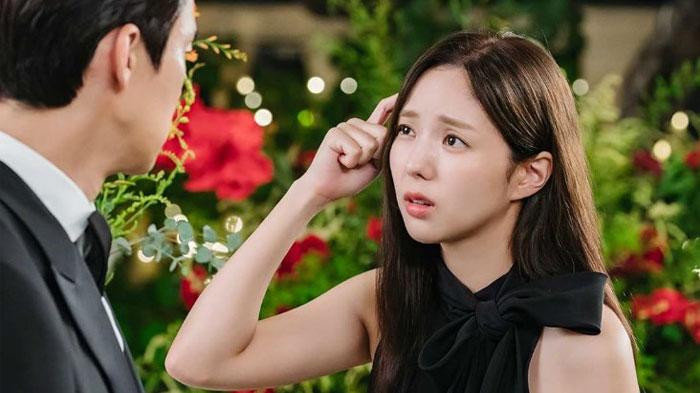Sinopsis-When-The-Phone-Rings-Episode-5-213.jpg