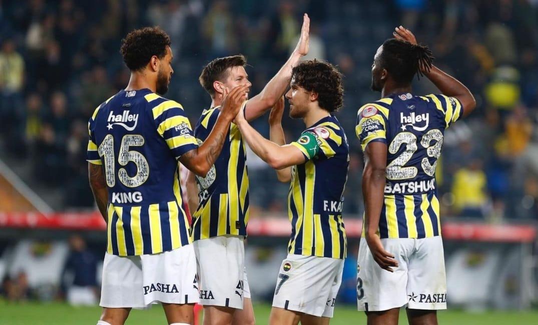 Skuad-Fenerbahce-1162023.jpg