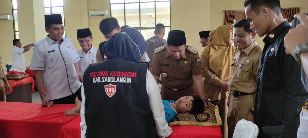 PJ Bupati Sarolangun Tinjau Kegiatan Sunat Massal Baznas