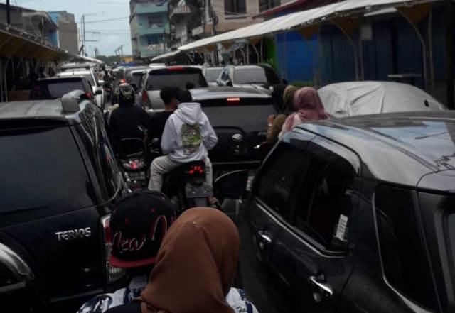 Sampai Macet, Hari Ketiga Lebaran WFC Kuala Tungkal Dipadati Pengunjung