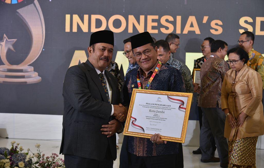 Wali Kota Jambi Maulana Sukses Bawa Program Lagro Masuk Peringkat 2 I-SIM Award
