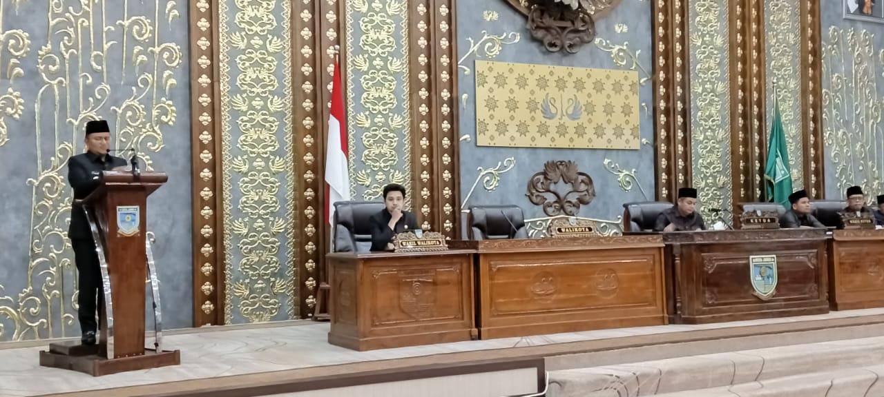 Wali-Kota-Jambi-Sampaikan-LKPJ-2024-Soroti-Tantangan-dan-Capaian-Kota.jpg