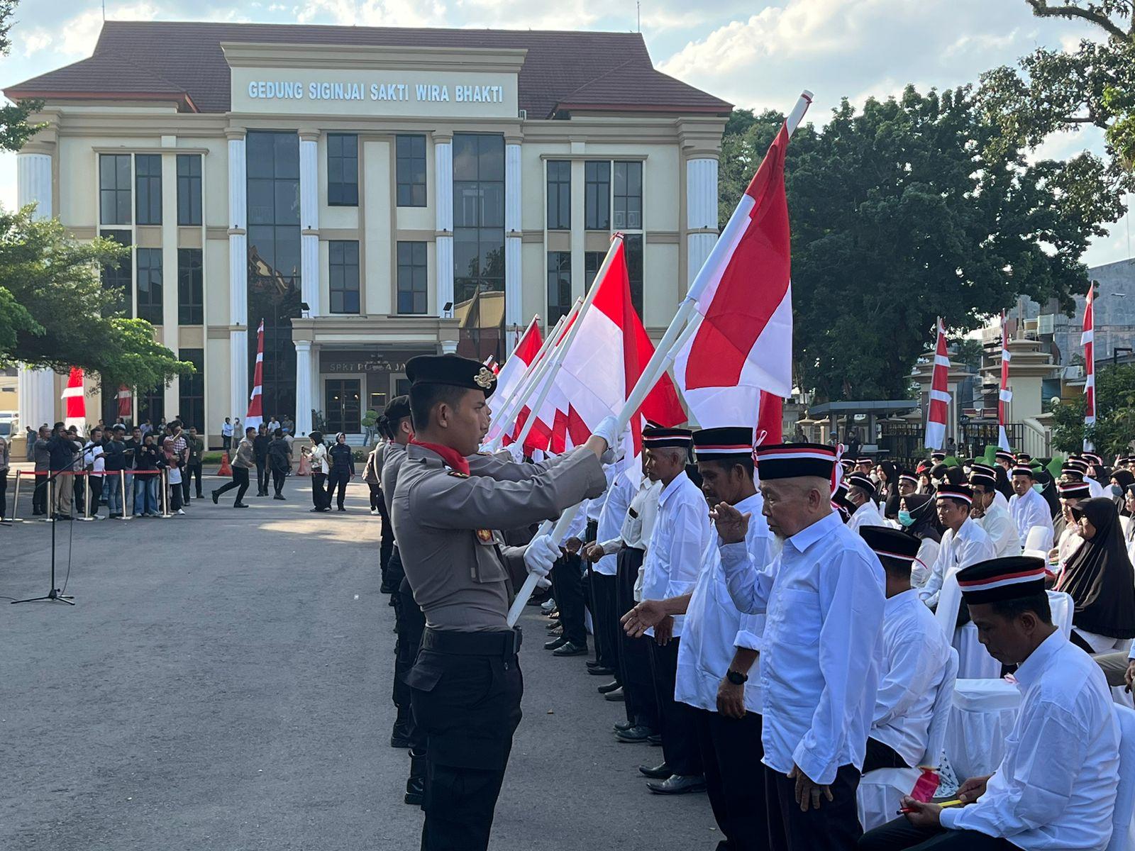 Kisah Warga Jambi Lepas Baiat NII Seri I, Kini Pegang Bendera Merah Putih