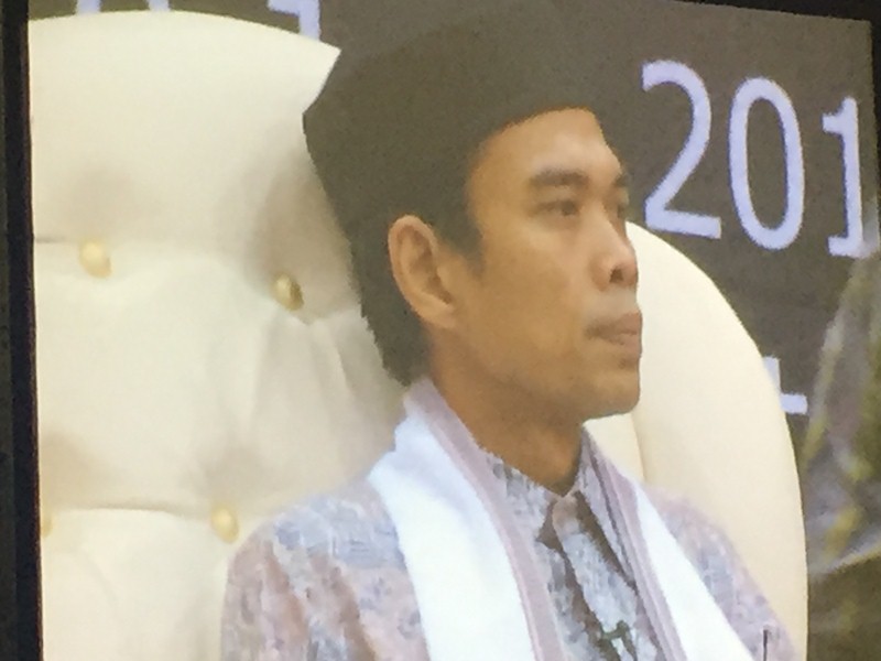 Video Streaming Tausiyah Ramadhan Ustadz Abdul Somad di Ratu Convention Center Tonton di Sini