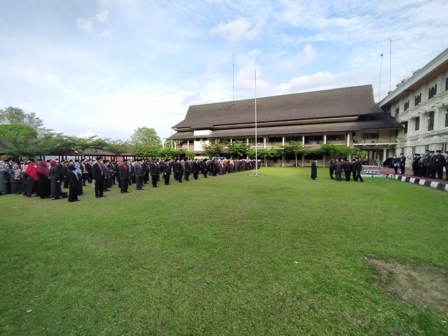 abdullah-sani-melantik-278-pejabat-kantor-gubernur-jambi-kk.jpg