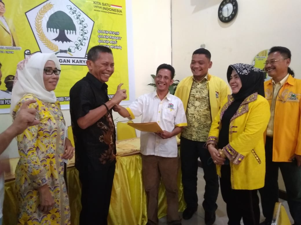 Cek Endra Pendaftar Keempat di DPD I Golkar Provinsi Jambi