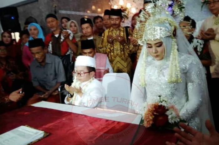 Resmi Nikahi Shelvie, Daus Mini Sempat Gugup Sebelum Akad, Begini Sosok Istrinya yang Ketiga