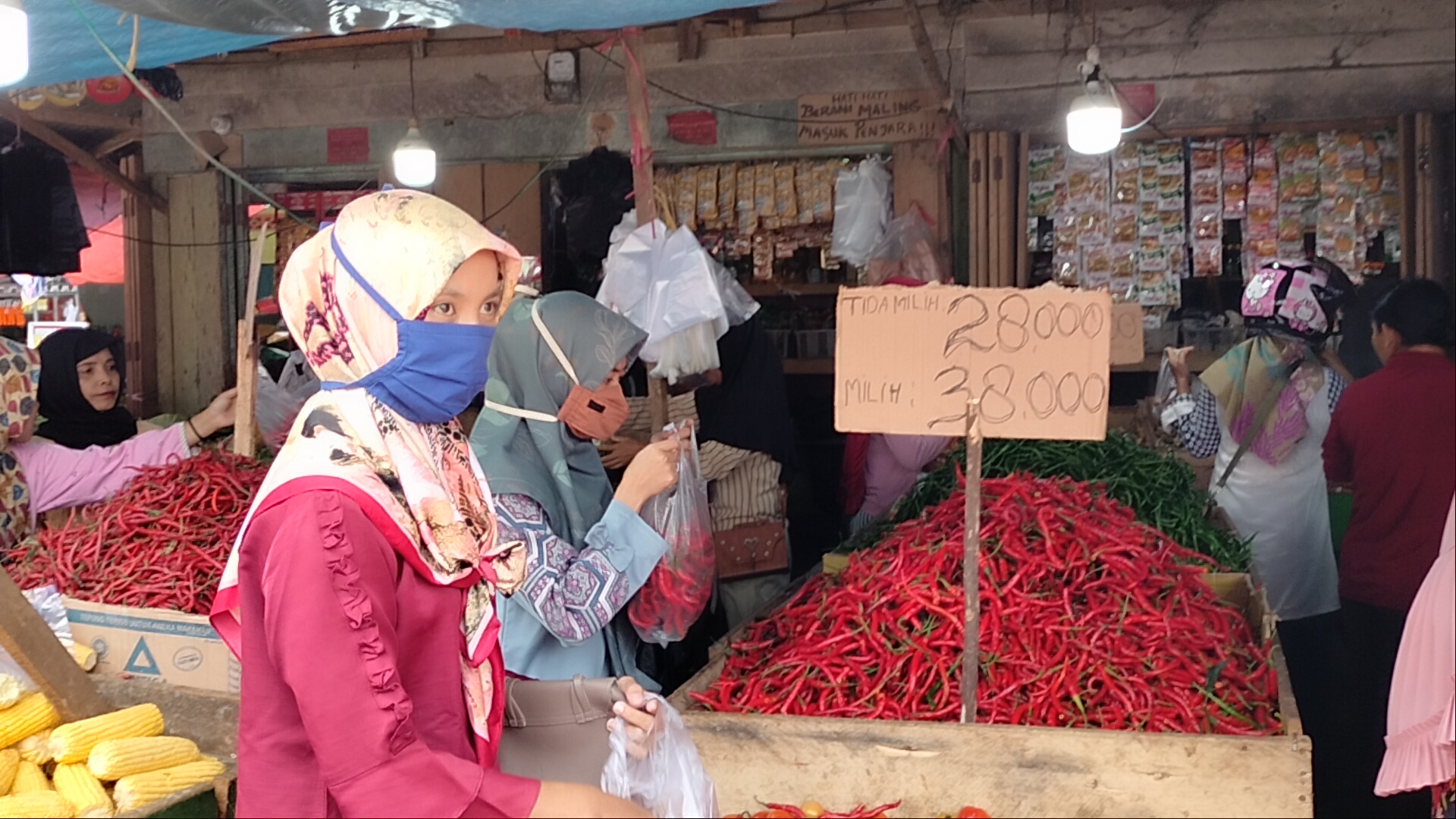 H-1 Puasa, Harga Sembako di Pasar Atas Sarolangun Melonjak