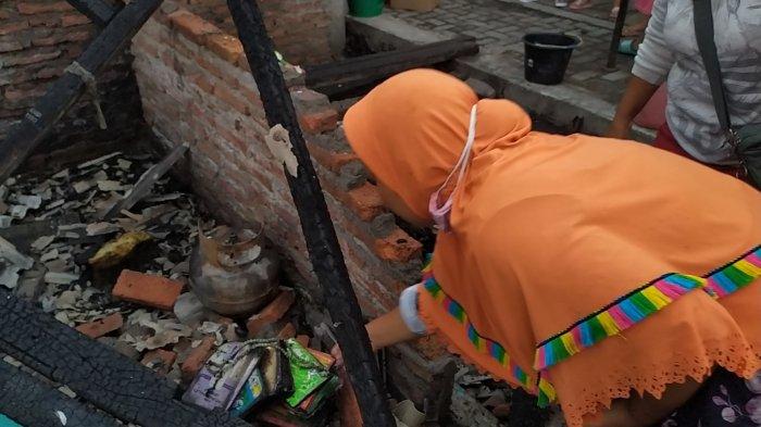Alquran dan Tasbih Masih Utuh Dalam Kebakaran di Semarang,Warga :Subhanallah Kulkas aja Terbakar